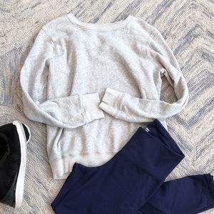 🆕 J. Crew Marled Grey Comfy Sweatshirt Medium
